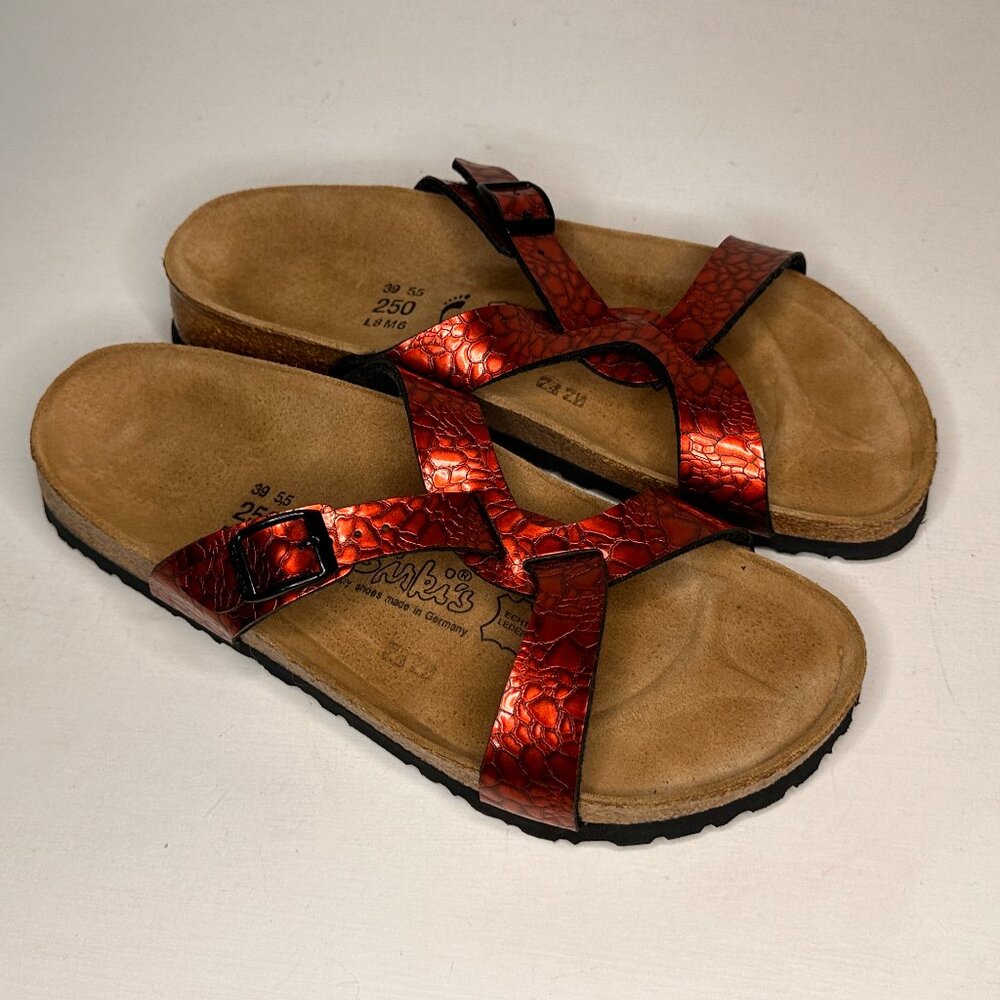 Birkenstock Birki's Red Textured Cross Strap Sandals Women Size 39 / L 8